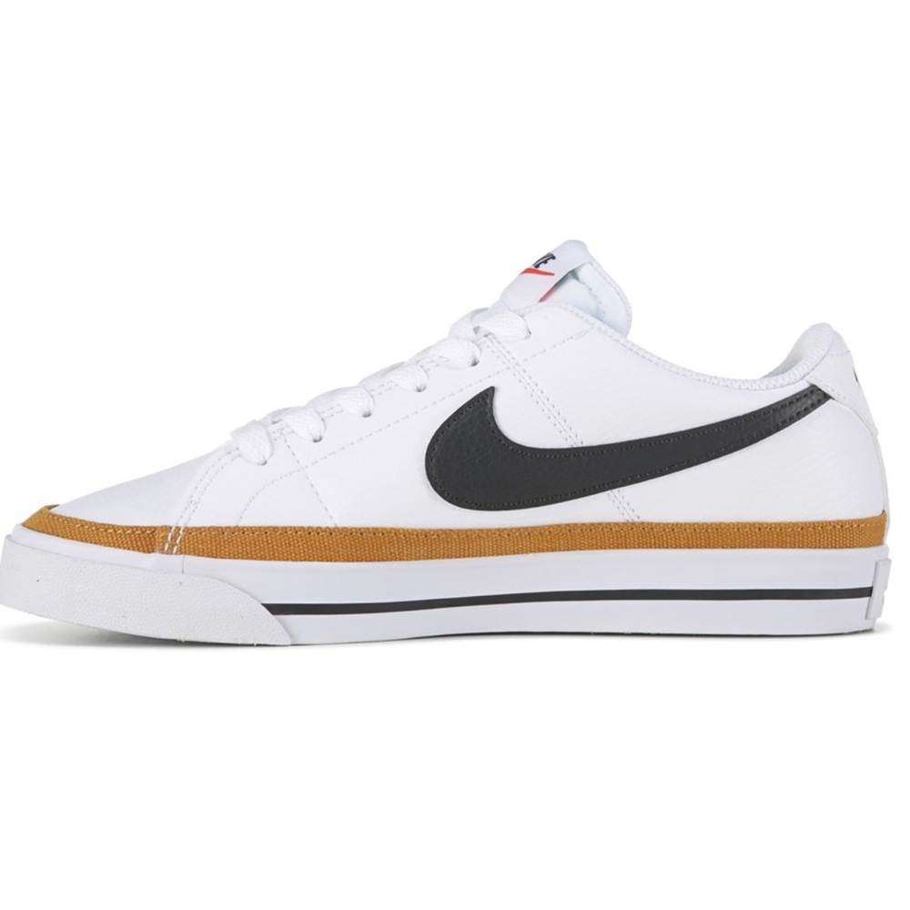 Nike court legacy next nature - size 9.5 - worn 3 times great condition